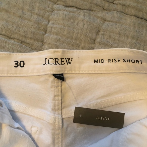 Women’s J Crew mid-rise white denim shorts - new with tag - Picture 4 of 6